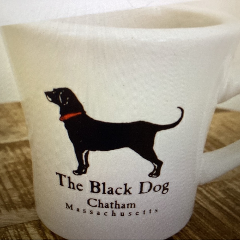 The Black Dog Chatham Massachusetts Restaurant /Diner Style Heavy Mug NEW